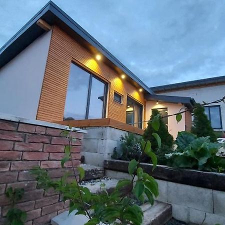 Apartman Cassovia Holcikovce Екстериор снимка