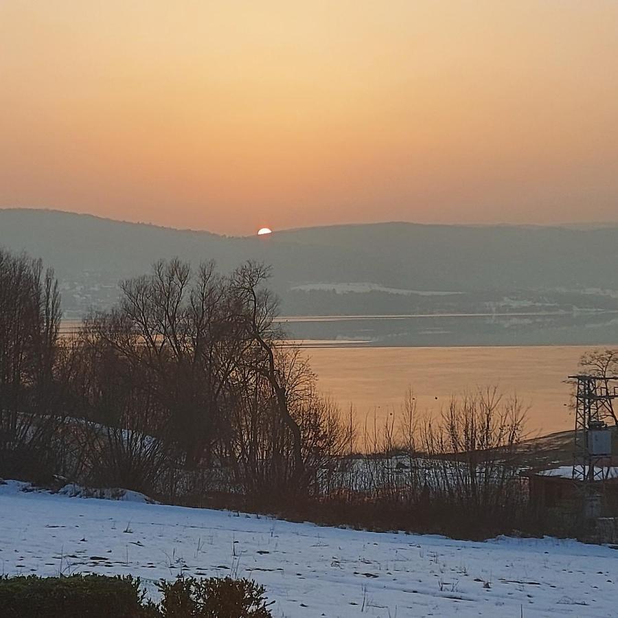 Apartman Cassovia Holcikovce Екстериор снимка