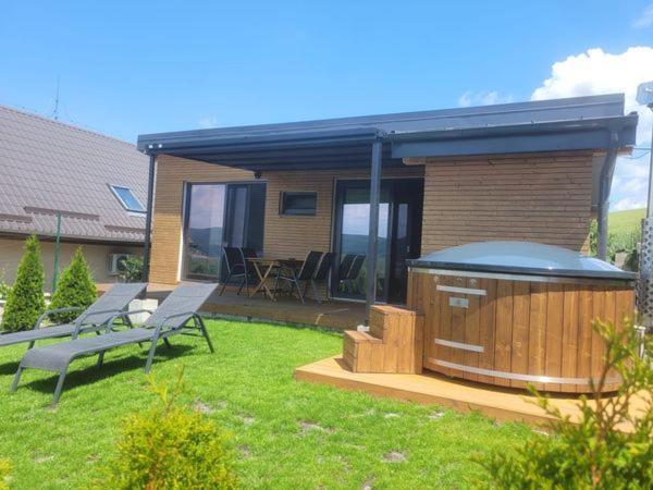 Apartman Cassovia Holcikovce Екстериор снимка
